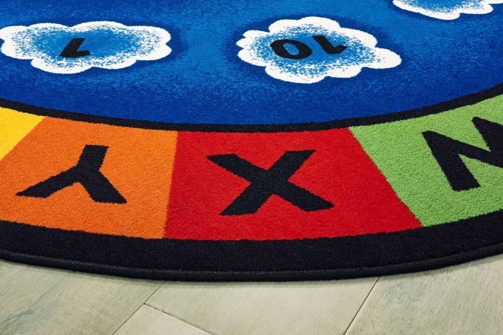 1720oval Sunny Day Closeup 1.jpg