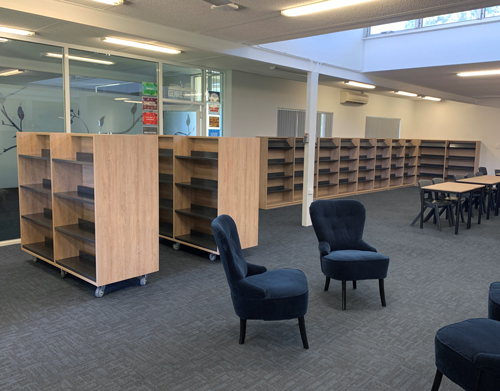 Web Universal Rural Oak Charcoal 2.jpg