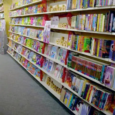 Hydestor paperback shelf wall display